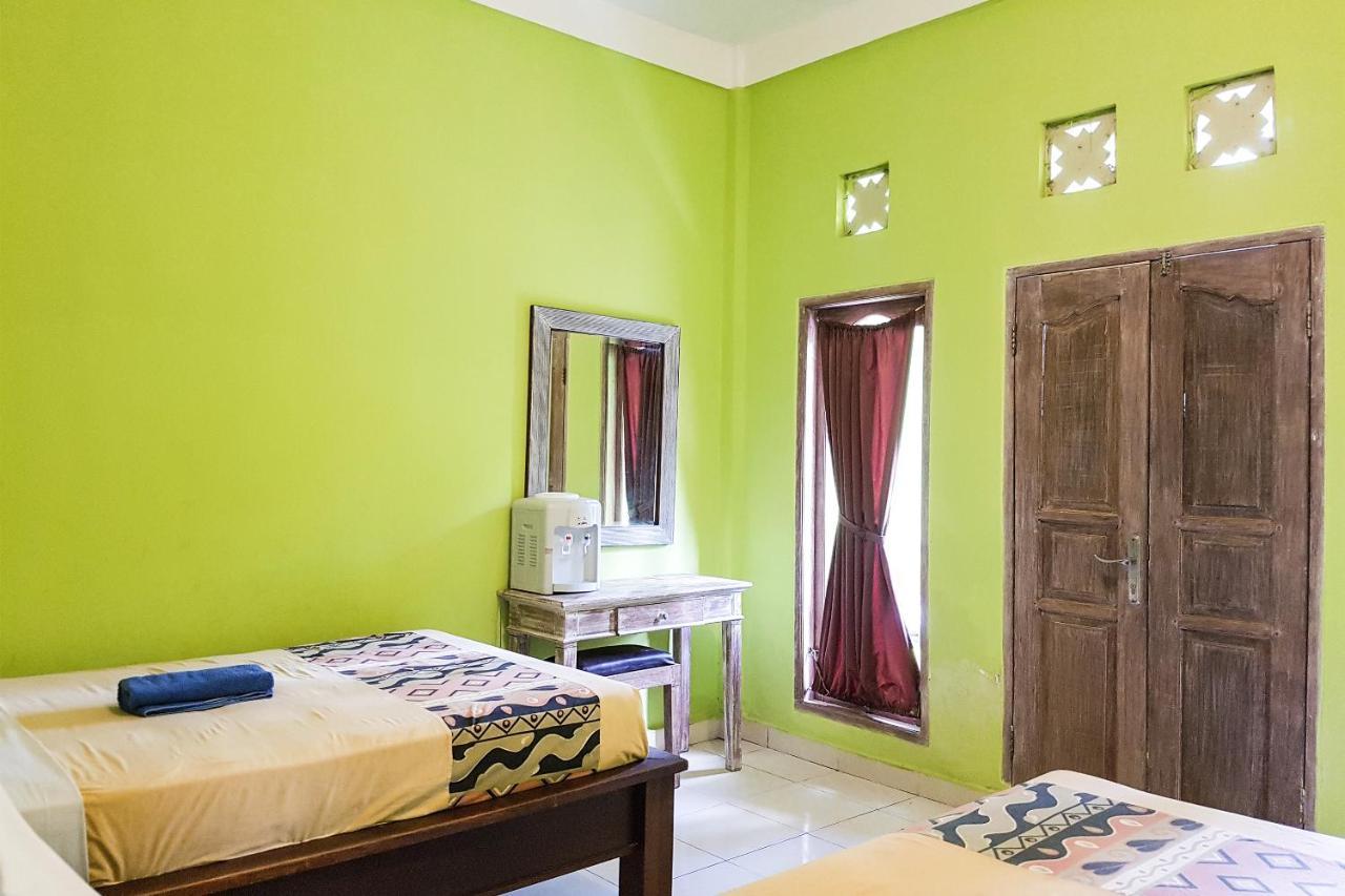 Oyo 3186 Thomas Garden Place Uluwatu Eksteriør billede